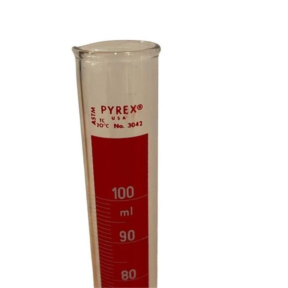 PYREX CORNING 100ml GRADUATED CYLINDER BEAKER 3042 USA RED HEX BASE GLASS VTG - Picture 2 of 15